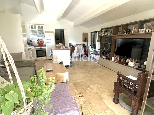 Maison 9 pièces - 230 m²