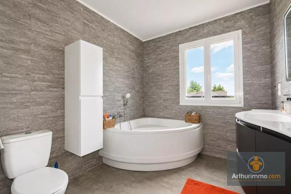 Vente                                                      Maison
                        
                     5 pièces                      108 m2                     à Ribécourt-Dreslincourt