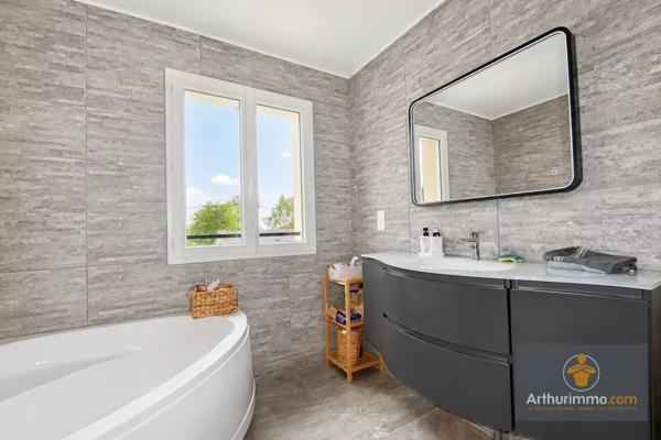 Vente                                                      Maison
                        
                     5 pièces                      108 m2                     à Ribécourt-Dreslincourt