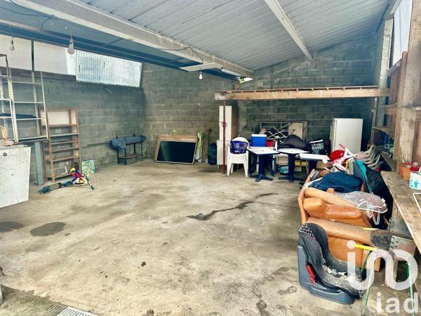 Maison de ville 4 pièces de 75 m² à Carhaix-Plouguer (29270)