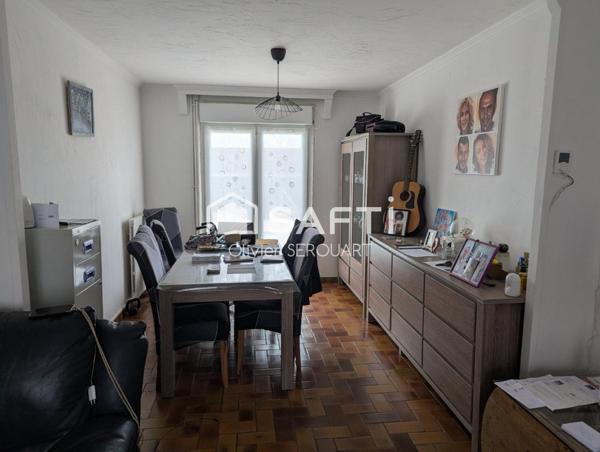 ? Maison familiale avec piscine à vendre à Harly