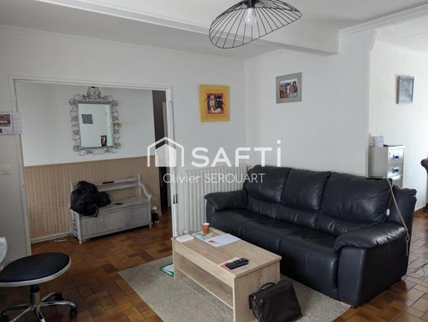 ? Maison familiale avec piscine à vendre à Harly