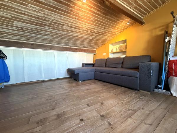 Velaux (13880) Maison de village T3 VELAUX