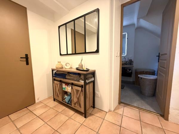 Velaux (13880) Maison de village T3 VELAUX