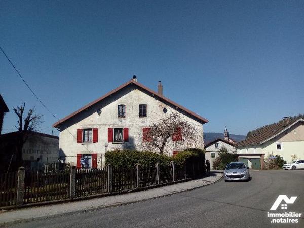 Immeuble de rapport idéal investisseur avec 6 appartements dont 5 qui sont déjà loués