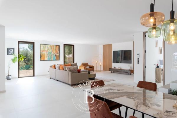Opio, Villa 5 Chambres -  323 m² à vendre