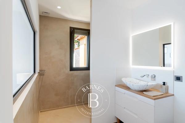 Opio, Villa 5 Chambres -  323 m² à vendre