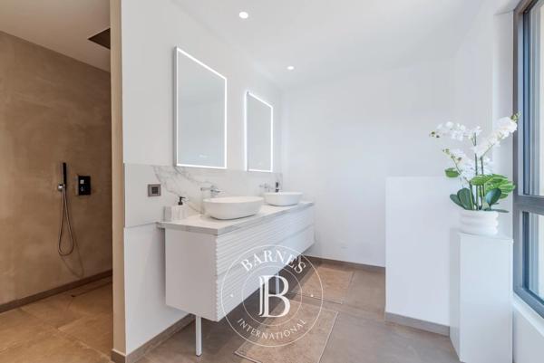 Opio, Villa 5 Chambres -  323 m² à vendre