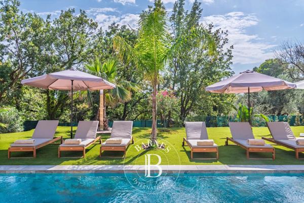 Opio, Villa 5 Chambres -  323 m² à vendre
