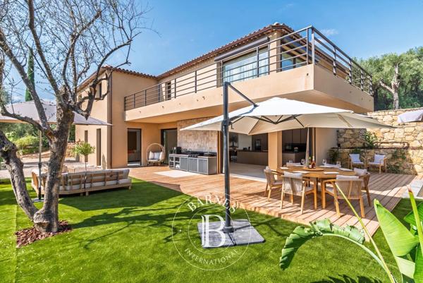 Opio, Villa 5 Chambres -  323 m² à vendre