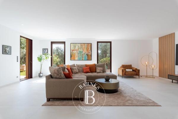 Opio, Villa 5 Chambres -  323 m² à vendre