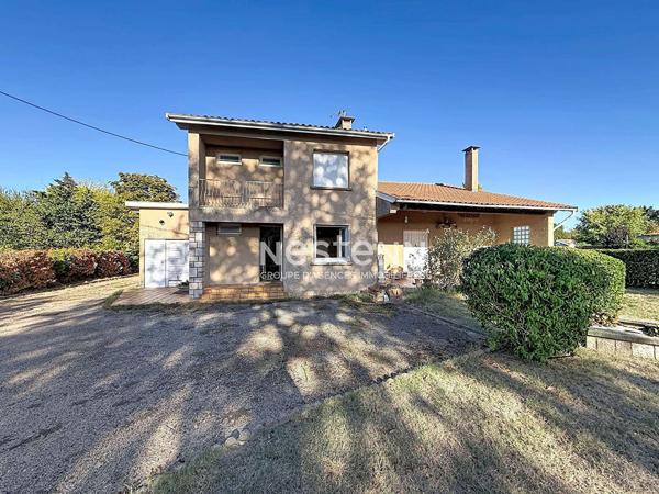 A VENDRE - MURET - Maison  140M² des années 60 avec un énorme potentiel.