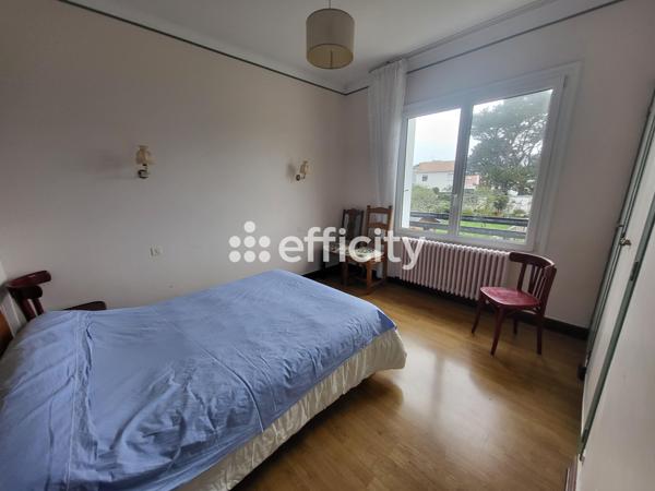 Maison 5 pièces - 140 m²