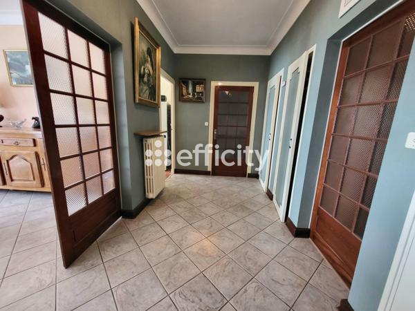 Maison 5 pièces - 140 m²