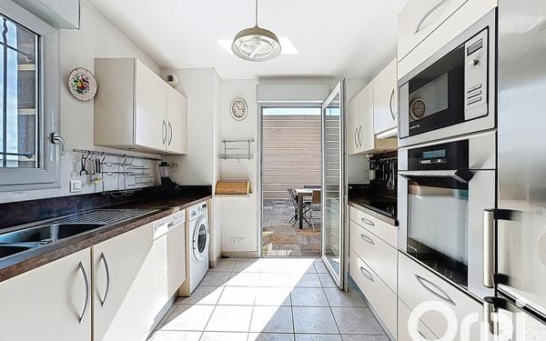 Appartement à vendre    3 pièces • 68 m2 Villeneuve-Loubet