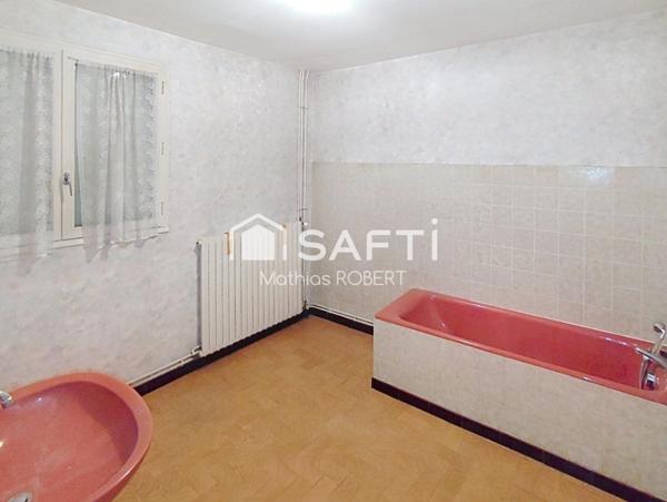 Maison d’habitation à rénover – Secteur proche N10