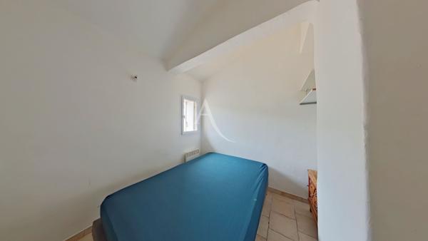 TYPE 4/5 AU COEUR DU VILLAGE DE GINASSERVIS PROCHE PARKING ET COMMODITES