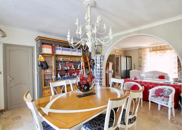 Maison à CANCALE, 35260 - 6 pièces 244m²