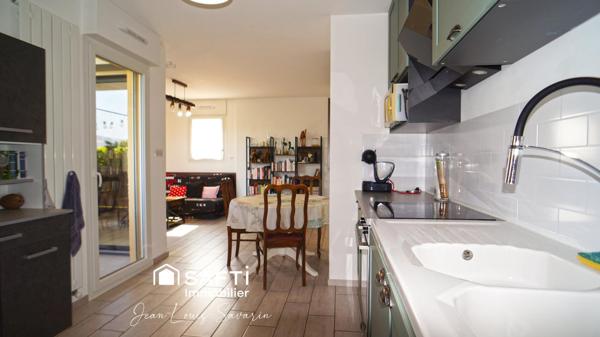 Bel appartement proche plages et centre à pied