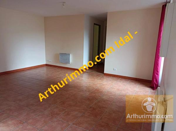 Location                                                      Appartement
                        
                     3 pièces                      66 m2                     à Sévérac-le-Château