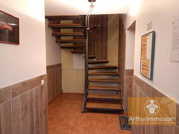 Location                                                      Appartement
                        
                     3 pièces                      66 m2                     à Sévérac-le-Château