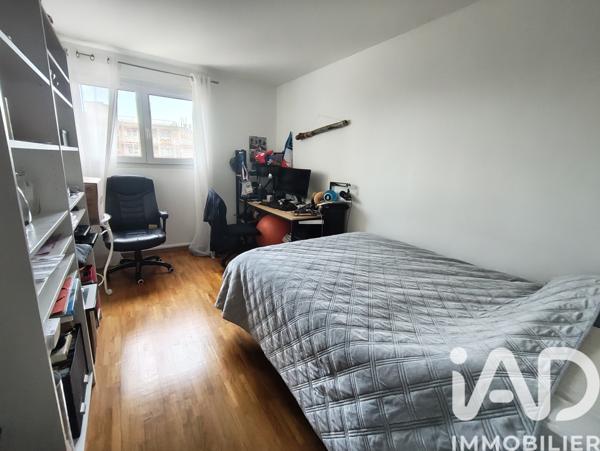 Location appartement 4 pièces 93 m² Montigny-le-Bretonneux