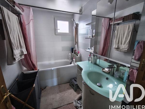 Location appartement 4 pièces 93 m² Montigny-le-Bretonneux