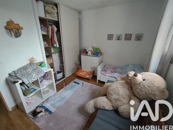 Location appartement 4 pièces 93 m² Montigny-le-Bretonneux