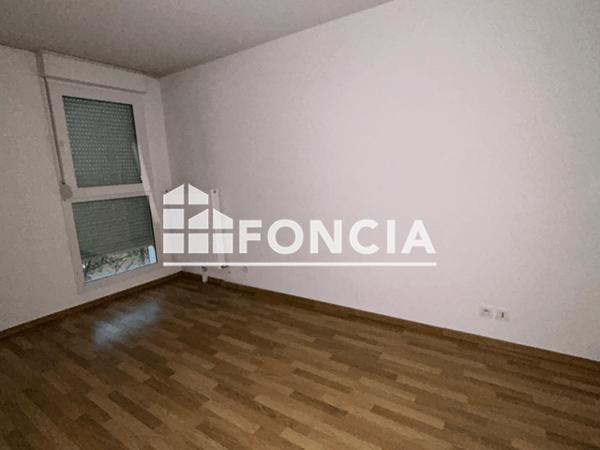 Location Appartement 2 pièces 42.71 m² - 66 AVENUE DU DRAPEAU Dijon 21000