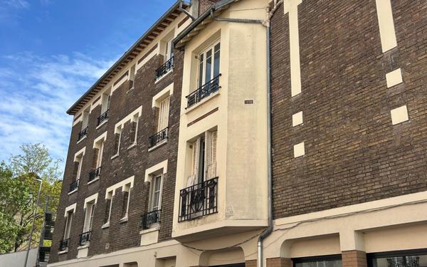 Appartement à vendre    3 pièces • 60 m2 Villemomble