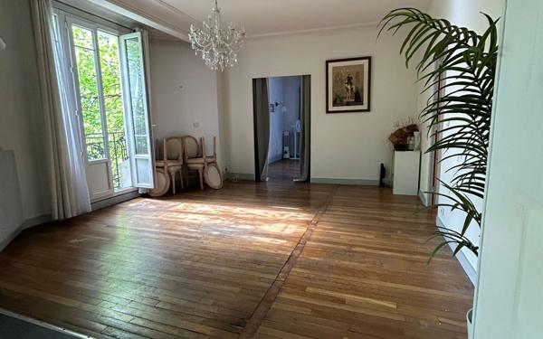 Appartement à vendre    3 pièces • 60 m2 Villemomble