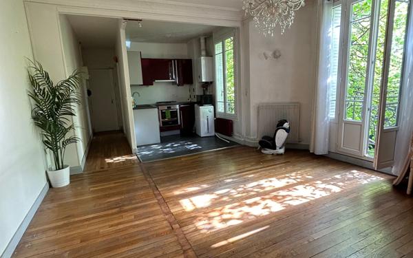 Appartement à vendre    3 pièces • 60 m2 Villemomble