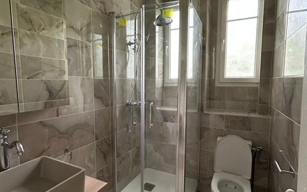 Appartement à vendre    3 pièces • 60 m2 Villemomble