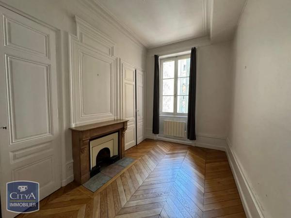 Appartement à louer 3 pièces 95m² Lyon (69006)