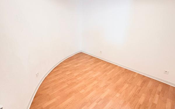 Appartement à louer    2 pièces •  Yutz