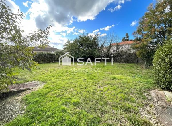 Maison de ville 7 pièces avec garage et jardin