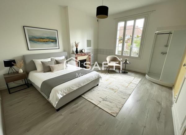 Maison de ville 7 pièces avec garage et jardin