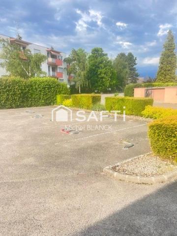 Local professionnel 92 m².