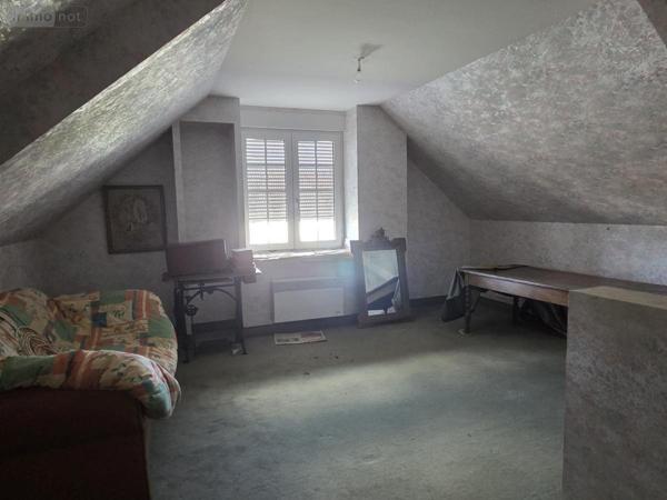 Maison à vendre à Château-Gontier-sur-Mayenne en Mayenne (53200), ref : 53073-1710