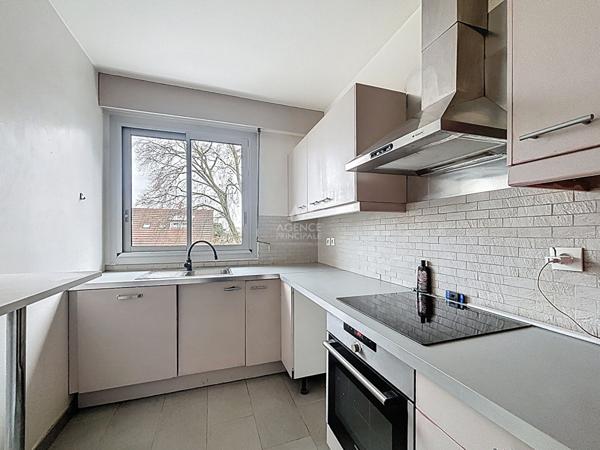 Bas de Chatou Appartement 5 pièce(s) 92.5 m² €599 000 ** - Référence 162065