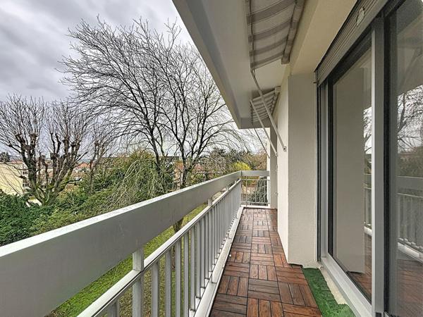 Bas de Chatou Appartement 5 pièce(s) 92.5 m² €599 000 ** - Référence 162065