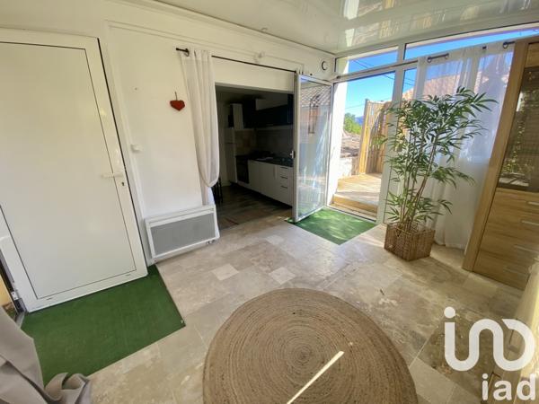 Maison à vendre 2 pièces 21 m² Châteauneuf-Villevieille
