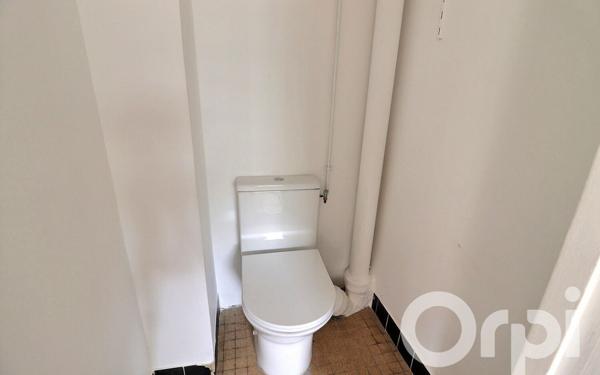 Appartement à vendre    2 pièces • 41 m2 Paris 19