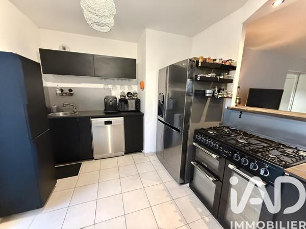 Appartement à vendre 4 pièces 93 m² Plaisir