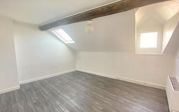 Appartement à louer    2 pièces • 46 m2 Château-Thierry