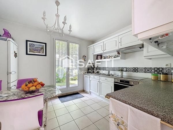 Maison individuelle lumineuse sans vis-à-vis.