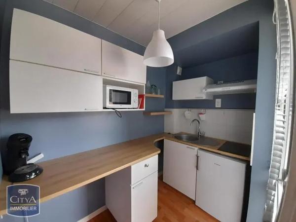 Appartement à louer 1 pièce 23.96m² Poitiers (86000)