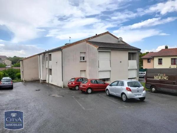Appartement à louer 1 pièce 23.96m² Poitiers (86000)
