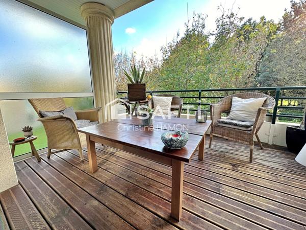 T2 avec balcon-loggia exposé sud et garage