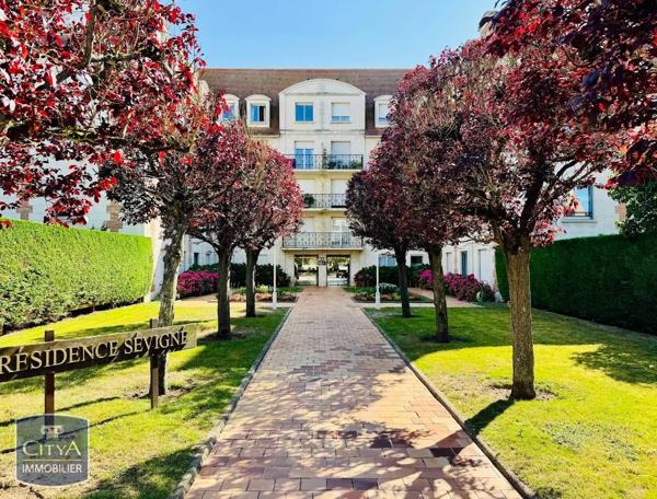 Parking à louer Deauville (14800)